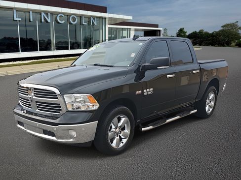 Used 2017 RAM 1500 Big Horn image 1