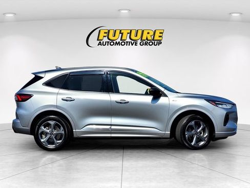 Certified 2024 Ford Escape ST-Line w/ Tech Pack #1 AWD/4WD image 3