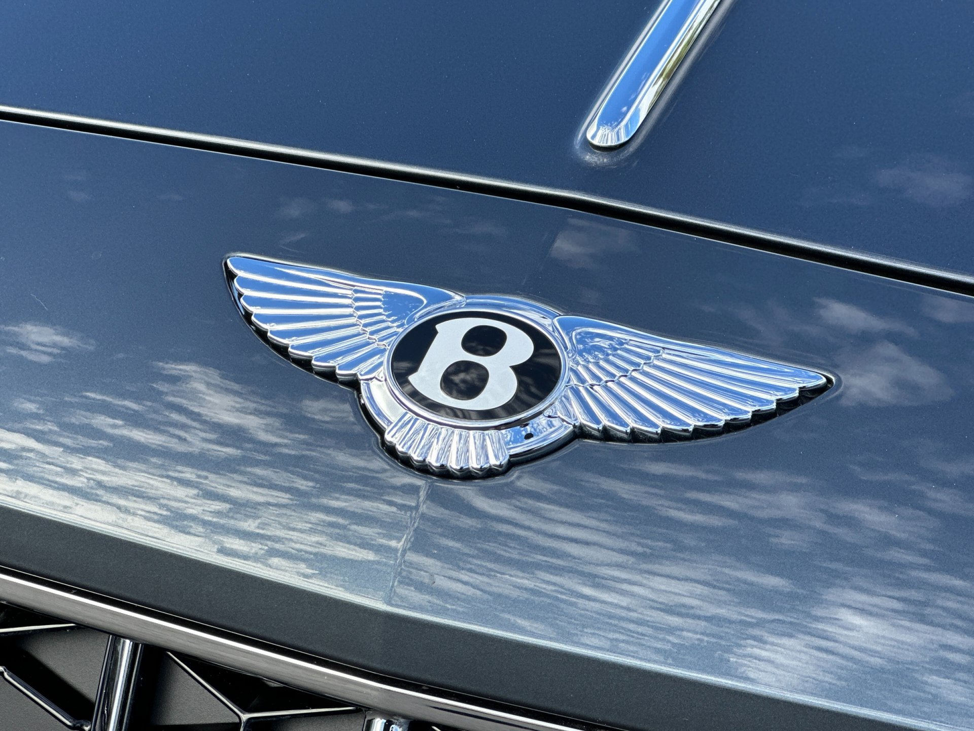 Used 2026 Bentley Flying Spur V8 AWD/4WD image 29