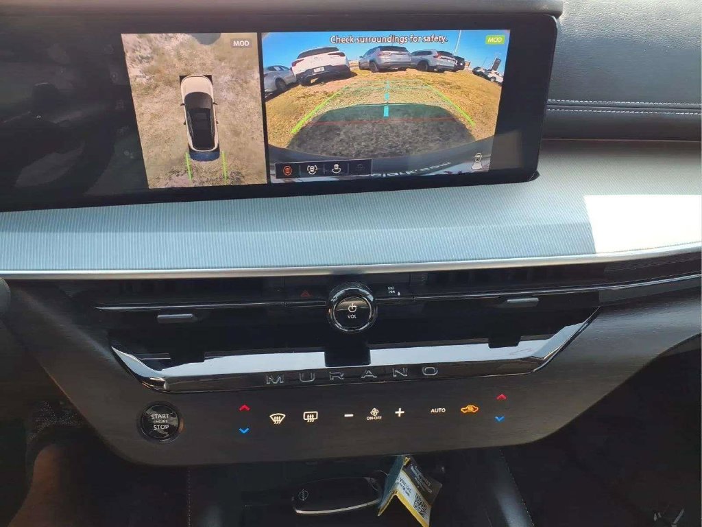 Used 2025 Nissan Murano SL AWD/4WD image 16