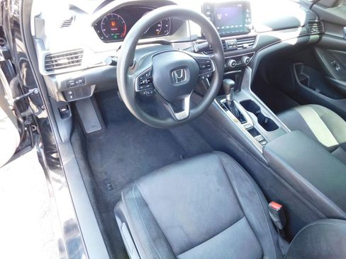 Used 2020 Honda Accord LX image 13
