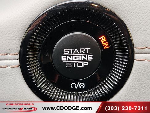 Used 2025 Jeep Compass Limited AWD/4WD image 31