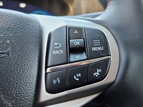 New 2026 Ford Explorer Active image 16