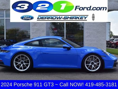 Used 2024 Porsche 911 GT3 RWD image 3