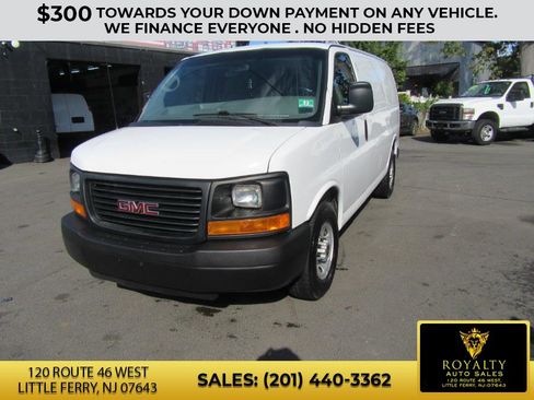 Used 2015 GMC Savana 2500 image 27