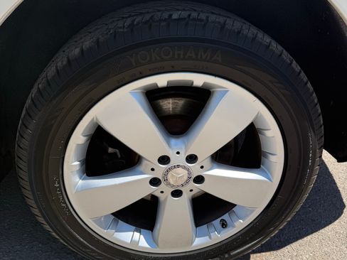 Used 2011 Mercedes-Benz ML 350 4MATIC image 9