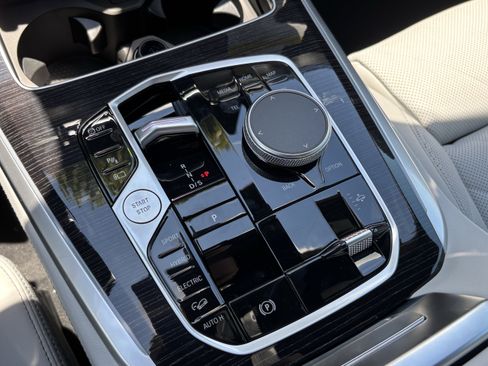 New 2026 BMW X5 xDrive50e AWD/4WD image 29