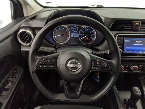 Used 2025 Nissan Versa S w/ Trunk Package FWD image 10