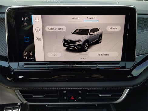 New 2025 Volkswagen Atlas Cross Sport SEL Premium R-Line image 31