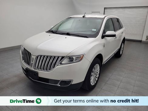 Used 2014 Lincoln MKX FWD image 1