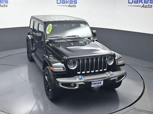 Used 2023 Jeep Wrangler Unlimited Sahara w/ Cold Weather Group AWD/4WD image 48