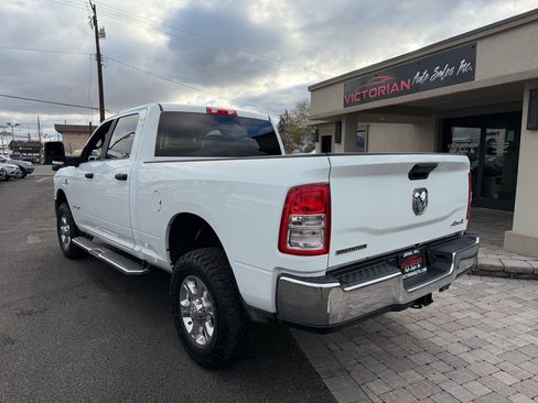 Used 2024 RAM 2500 Big Horn w/ Off Road Package image 2