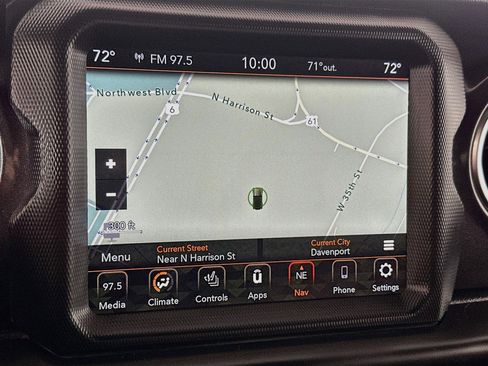 Used 2021 Jeep Wrangler Unlimited Sahara AWD/4WD image 13
