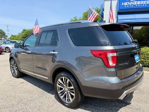 Used 2016 Ford Explorer Platinum AWD/4WD image 22