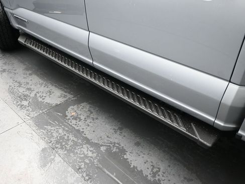 Used 2022 Ford F150 XLT w/ Equipment Group 302A High image 10