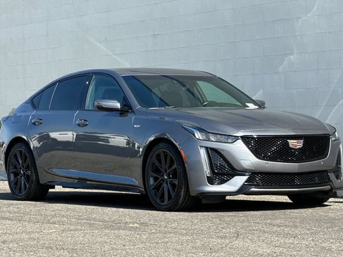 Certified 2022 Cadillac CT5 V w/ Premium Package RWD image 2