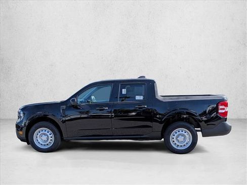 New 2025 Ford Maverick XL image 5