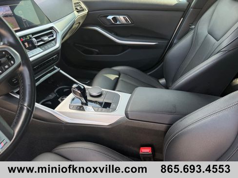 Used 2022 BMW 330i xDrive Sedan w/ M Sport Package AWD/4WD image 12