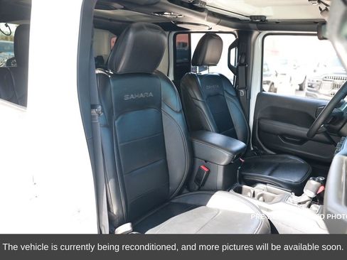 Used 2023 Jeep Wrangler Unlimited Sahara image 15