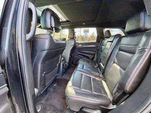 Used 2018 Jeep Grand Cherokee Trailhawk w/ Trailhawk Luxury Group image 14