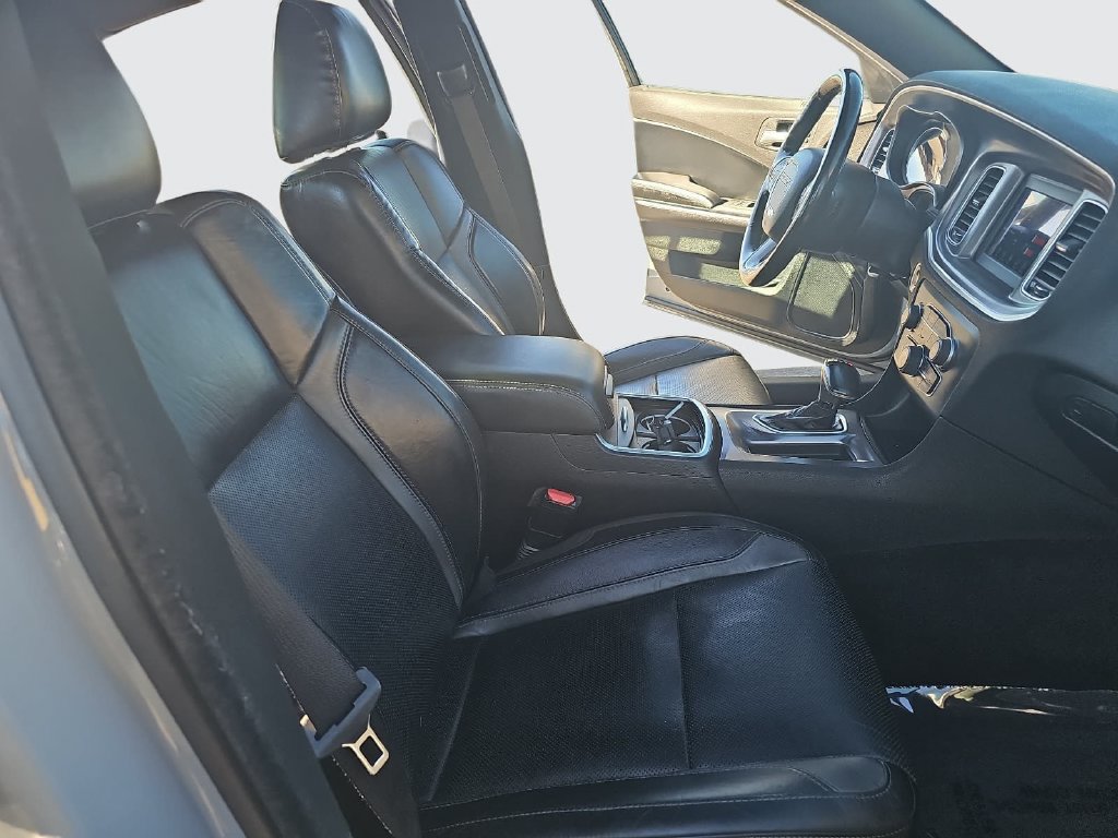 Used 2021 Dodge Charger SXT w/ Leather Interior Group RWD image 10