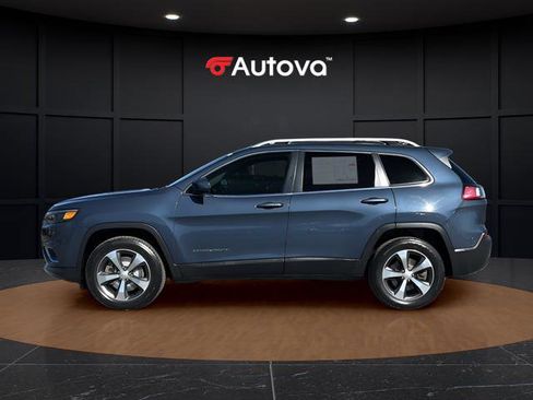 Used 2020 Jeep Cherokee Limited image 2