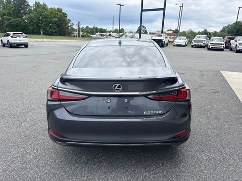 Used 2023 Lexus ES 300h F Sport FWD image 6