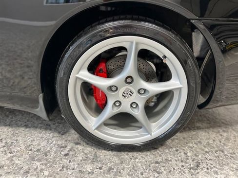 Used 2004 Porsche 911 Carrera 4 image 41