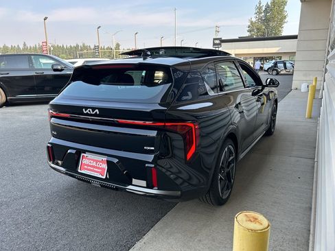 New 2026 Kia K4 GT-Line FWD image 4