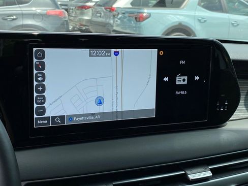 Used 2025 Hyundai Palisade Limited FWD image 16