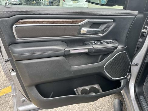 Used 2020 RAM 1500 Laramie AWD/4WD image 19
