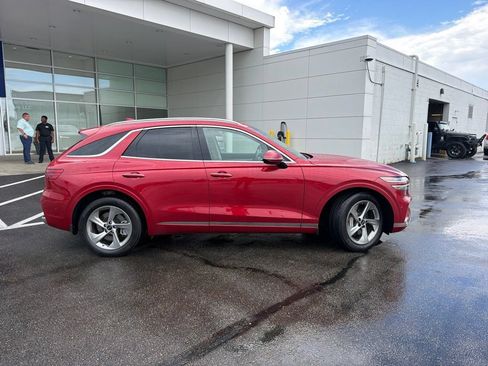 Used 2026 Genesis GV70 2.5T Advanced AWD/4WD image 2