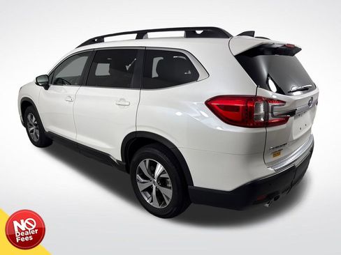 Used 2025 Subaru Ascent Premium AWD/4WD image 6