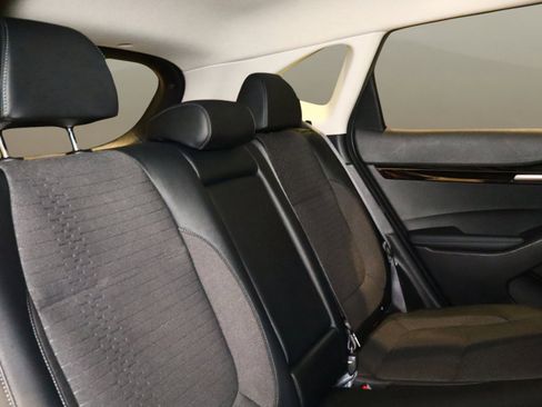 Used 2021 Kia Seltos S image 18