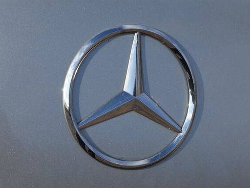 Used 2022 Mercedes-Benz C 300 4MATIC Sedan image 21