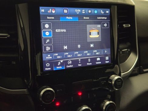 Certified 2022 RAM 1500 Big Horn image 4