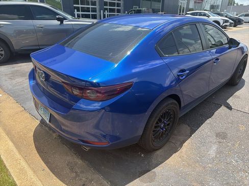 Used 2020 MAZDA MAZDA3 Sedan w/ Select Package FWD image 5