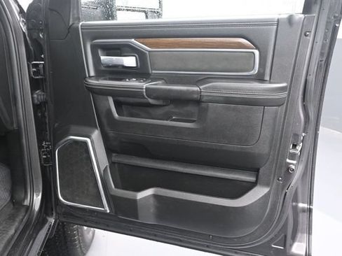 Used 2024 RAM 2500 Laramie w/ Safety Group AWD/4WD image 11