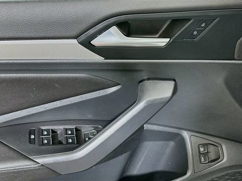 Certified 2023 Volkswagen Jetta Sport FWD image 18