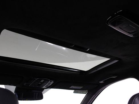 Used 2020 Hyundai Palisade Limited image 23