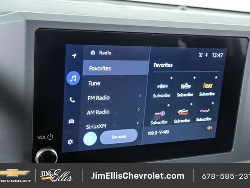 Used 2025 Toyota 4Runner SR5 RWD image 12