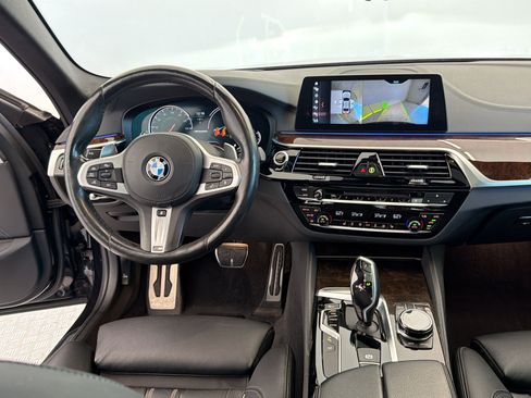 Used 2018 BMW M550i xDrive w/ Driving Assistance Package AWD/4WD image 29