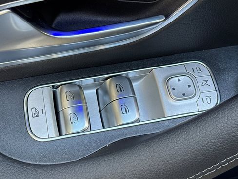 New 2026 Mercedes-Benz GLS 450 4MATIC image 24