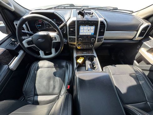 Used 2018 Ford F250 Lariat w/ Lariat Ultimate Package image 12