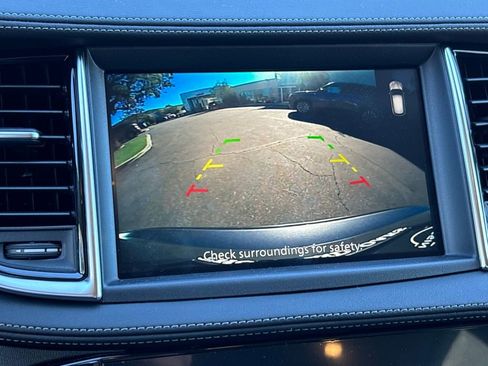 New 2025 INFINITI QX50 Pure image 16