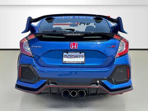 Used 2018 Honda Civic Type R image 6