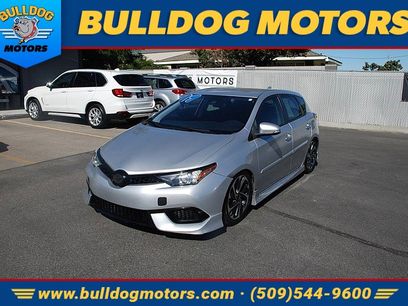 Used 2017 Toyota Corolla iM w/ Carpet Mat Package