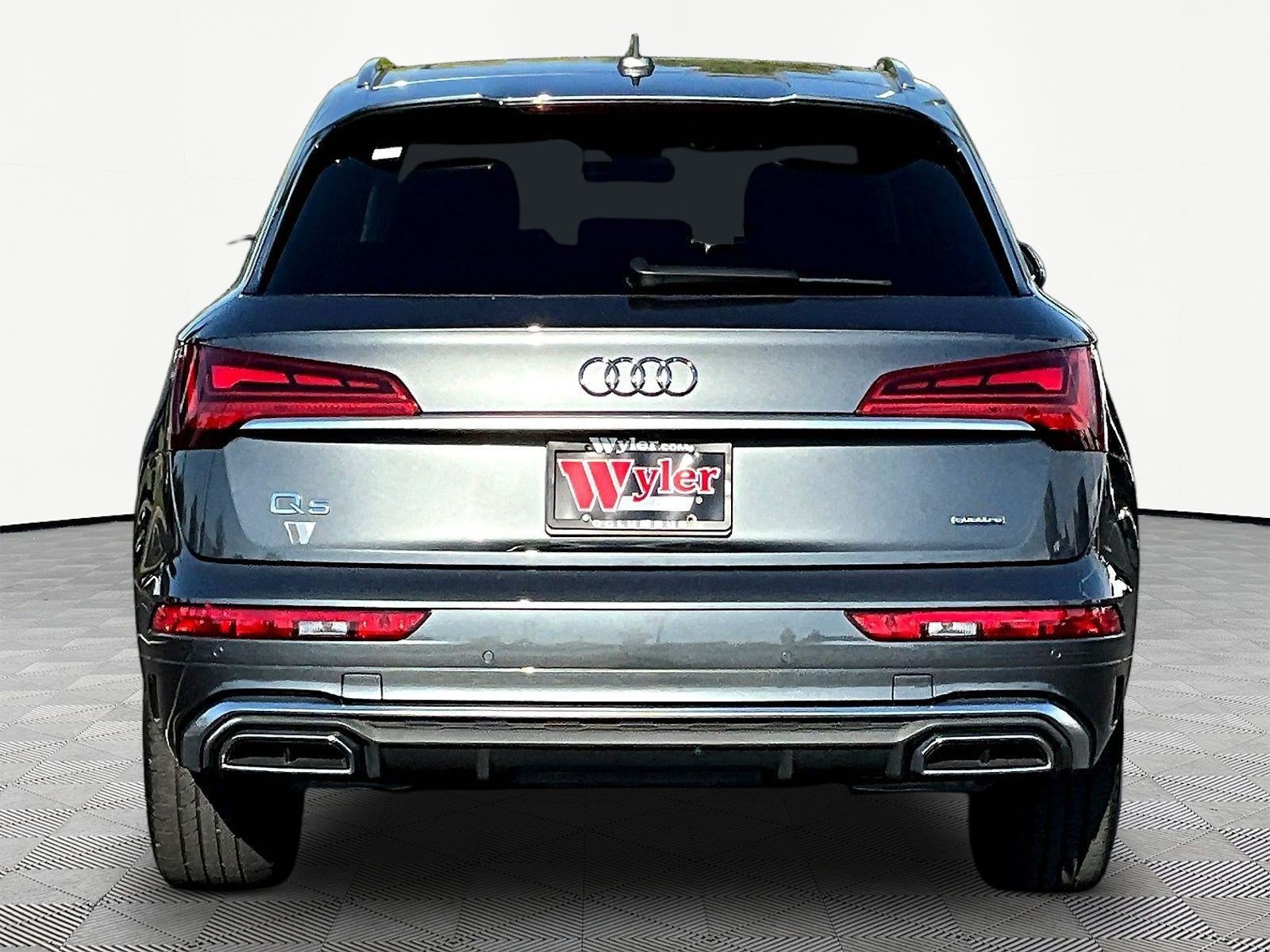 Used 2023 Audi Q5 2.0T Premium Plus w/ Premium Plus Package AWD/4WD image 5