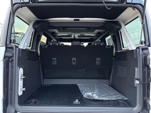 New 2025 Ford Bronco Badlands w/ Sasquatch Package image 23