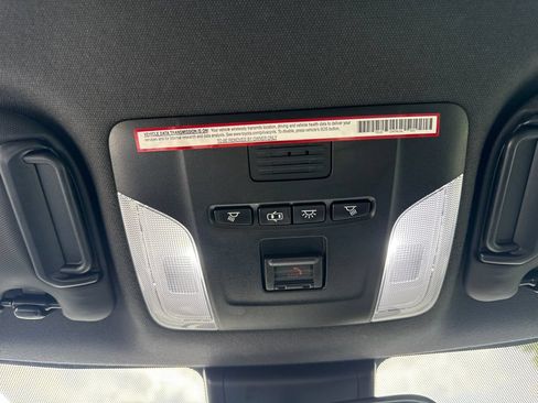 Used 2021 Toyota Corolla SE FWD image 27